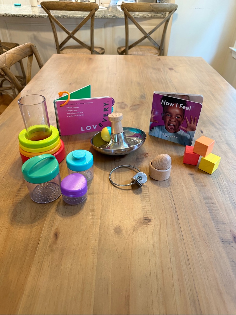 Lovevery Explorer Play Kit 9-10 Months